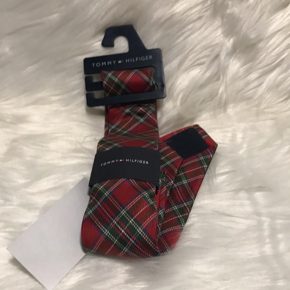TOMMY HILFIGER Designer Boys Multicolor Plaid Tie NWT Holiday
